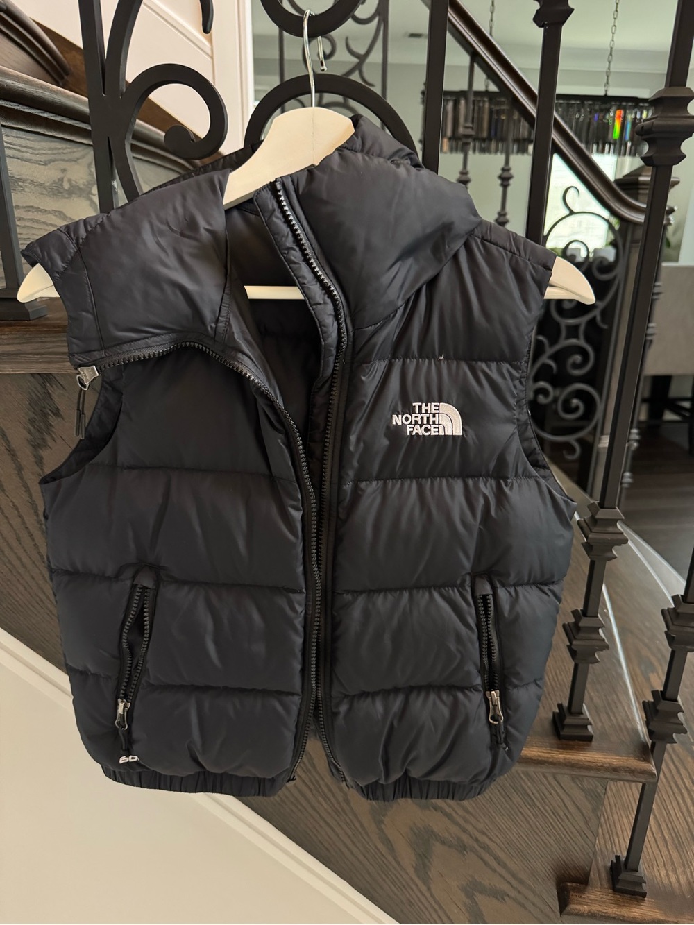 The North Face Black Women's Puffer Vesti never worn I don’t have the tags